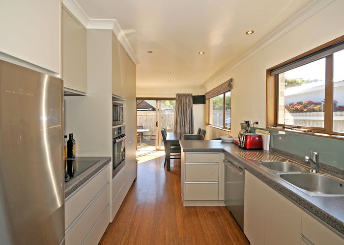  at 7 Darwin Street, Karori, Wellington
