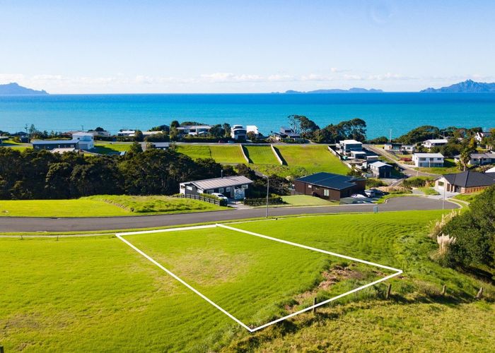  at 8 Starlight Place, Langs Beach, Whangarei, Northland