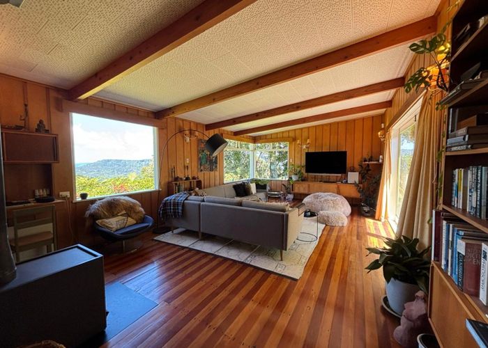  at 274 Scenic Drive, Titirangi, Waitakere City, Auckland