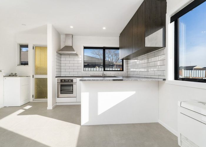  at 1/142 Hay Street, Bromley, Christchurch City, Canterbury