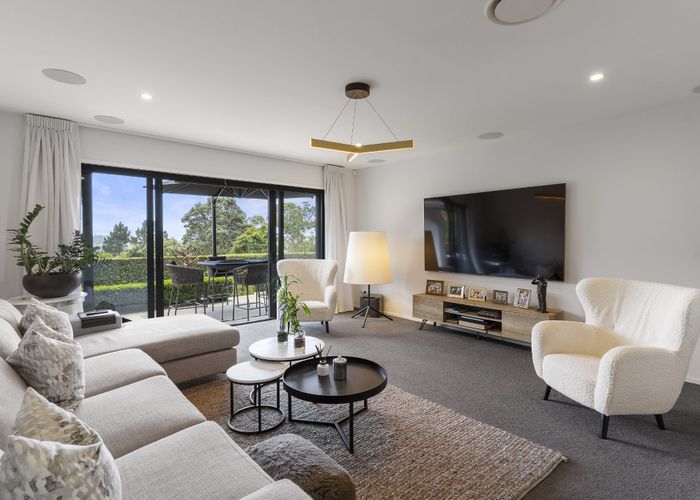  at 420 REDOUBT RD, Tōtara Park, Auckland