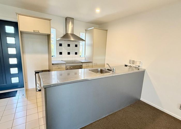  at 2/2 Cawley Street, Ellerslie, Auckland City, Auckland
