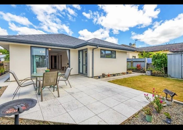  at 39 Shamrock Street, Takaro, Palmerston North