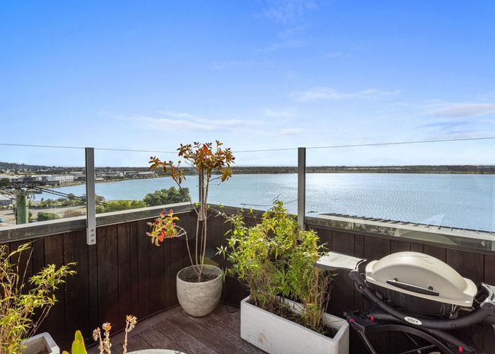  at 11 Te Awakura Terrace, Mount Pleasant, Christchurch