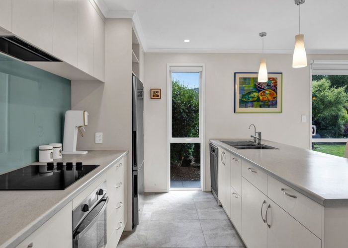  at 3A Oakmont Crescent, Waiwhakaiho, New Plymouth
