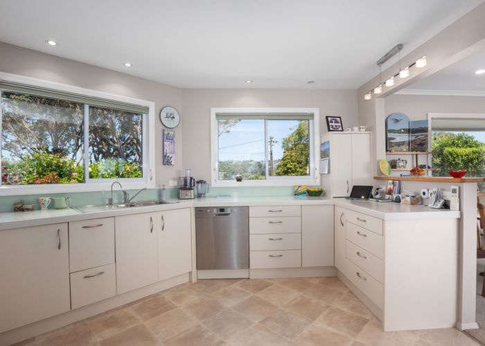  at 16 Mana View Road, Paremata, Porirua, Wellington