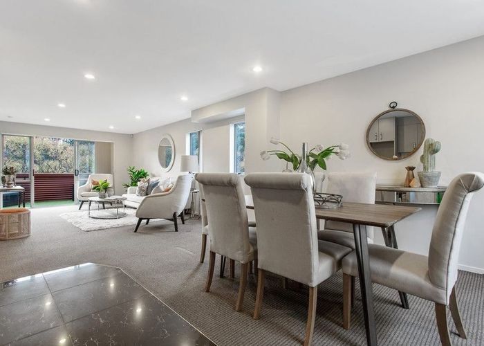  at 28/5 Perekia Street, Albany, Auckland