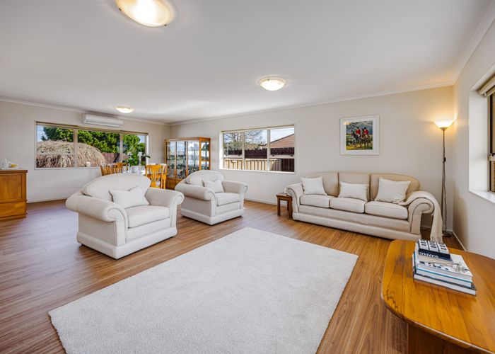  at 58 Rushgreen Avenue, Pahurehure, Papakura, Auckland