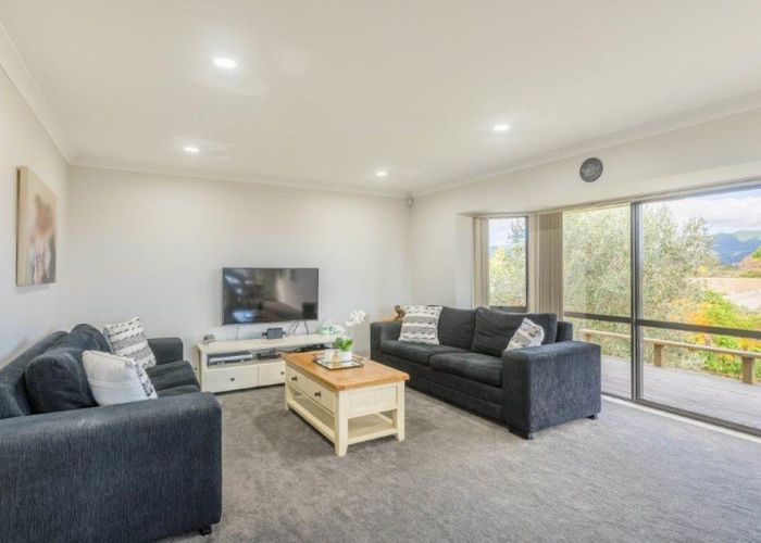  at 6 Shearwater Rise, Paraparaumu Beach, Paraparaumu