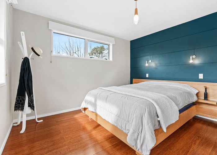  at 22 Paragon Avenue, Beach Haven, North Shore City, Auckland