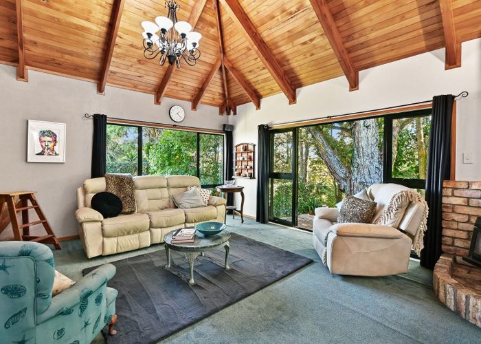  at 63 Calluna Crescent, Totara Heights, Manukau City, Auckland