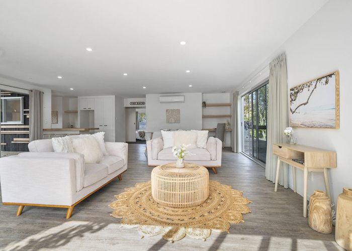  at 6 Holland Street, Glenholme, Rotorua, Bay Of Plenty