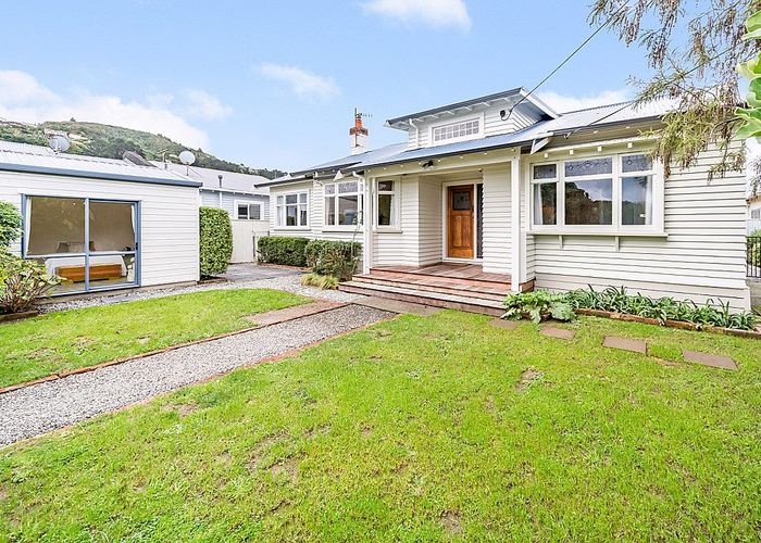  at 19 Beaumont Avenue, Alicetown, Lower Hutt
