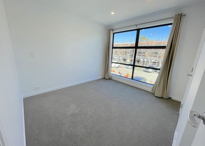  at 9 Kaokao Lane, Mangere, Manukau City, Auckland