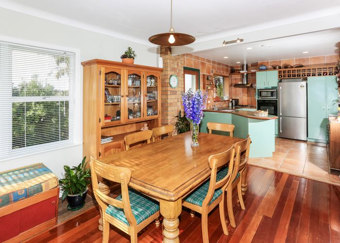  at 8 Youngs Road, Papakura, Papakura