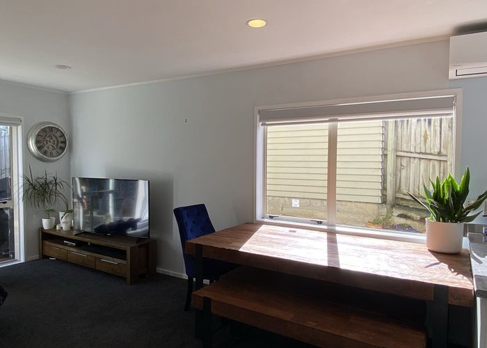  at 2/26 PANDORA PL, Pakuranga, Manukau