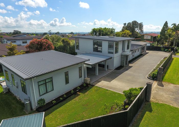  at 110 Simpson Road, Henderson Valley, Auckland