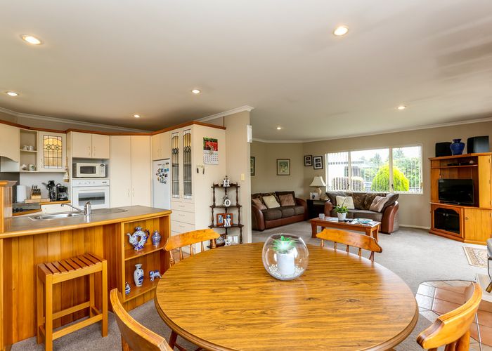  at 4A Tyne Place, Highlands Park, New Plymouth