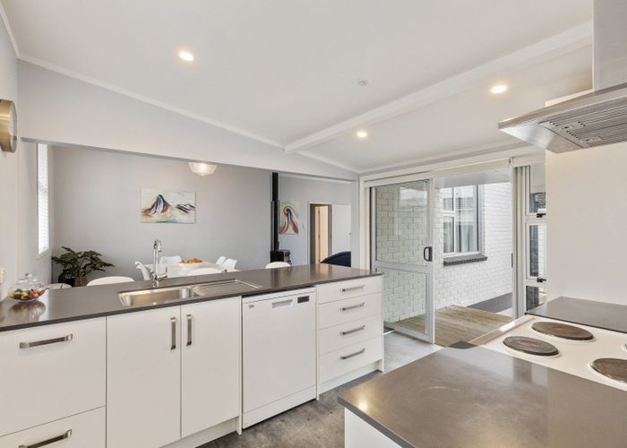  at 27 Tukapa Street, Westown, New Plymouth, Taranaki