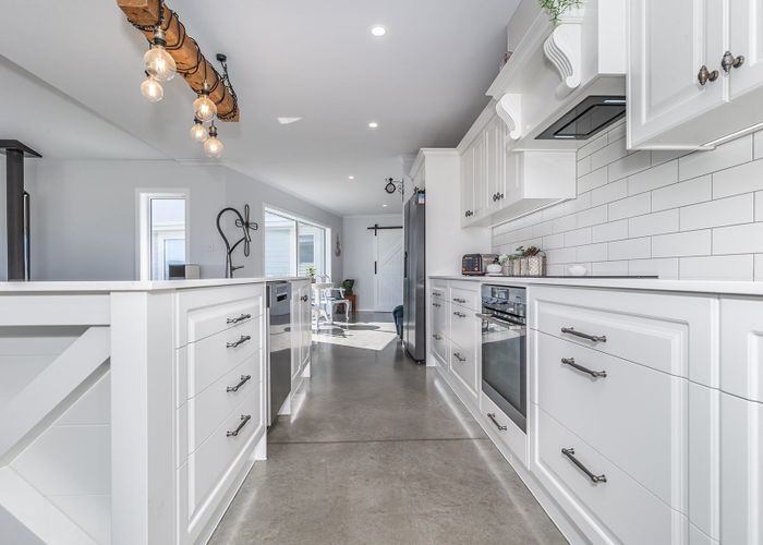  at 14 Mowhia Grove, WAITARERE, LEVIN