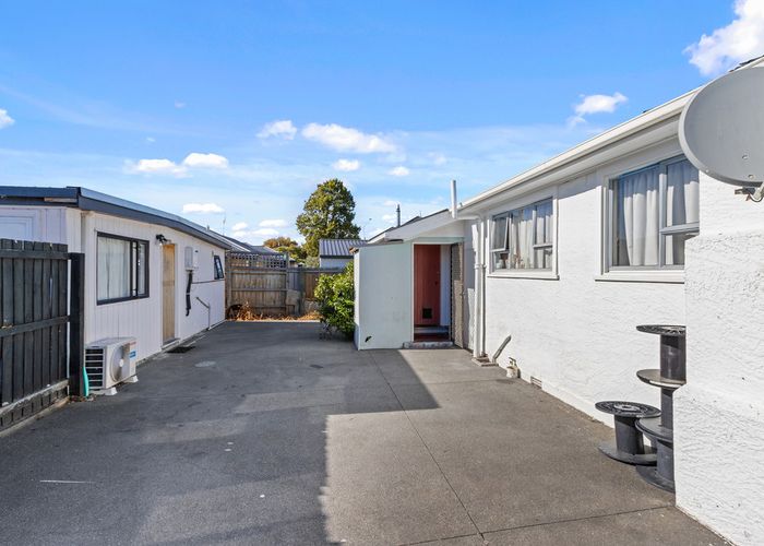  at 1/381 Linwood Avenue, Bromley, Christchurch