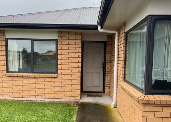  at 12 Shrule Place, Huntington, Hamilton, Waikato