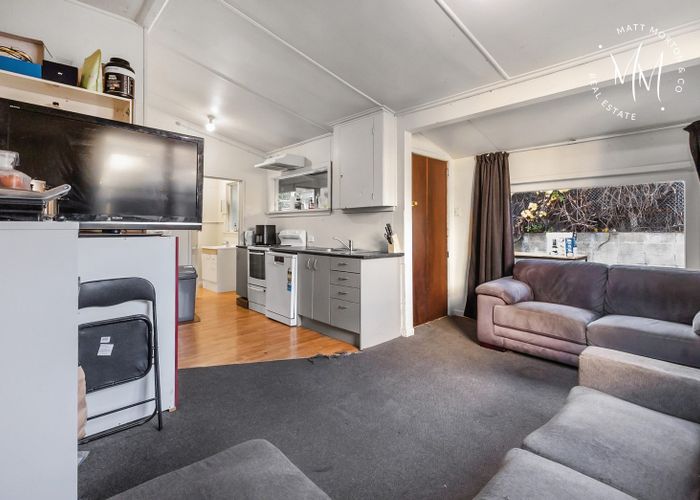  at 116 Gore Place, North Dunedin, Dunedin, Otago