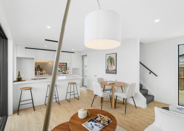  at 4/5 Clarence Street South, Addington, Christchurch City, Canterbury