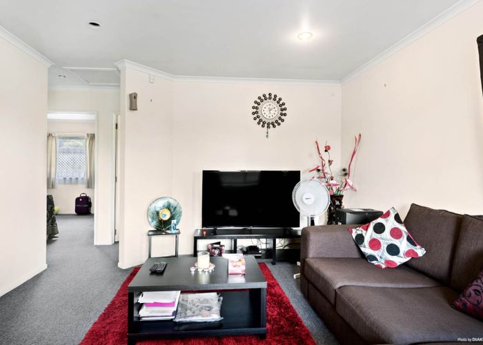  at 4a Fairdene Avenue, Henderson, Waitakere City, Auckland