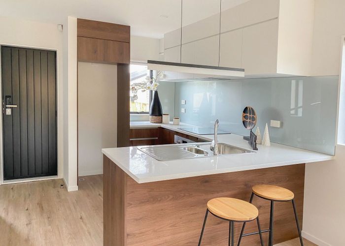  at 1/237 Swanson Road, Henderson, Auckland