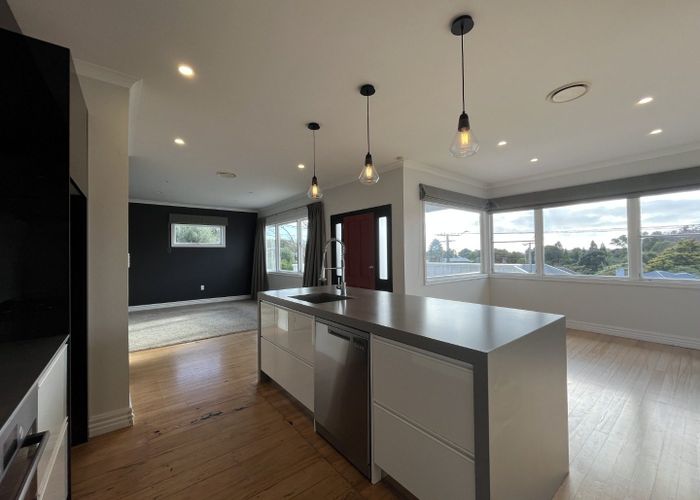  at 54 Waiwaka Terrace, Strandon, New Plymouth, Taranaki