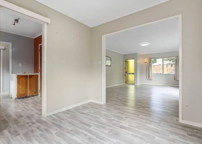  at 43 Kohekohe Street, New Lynn, Auckland