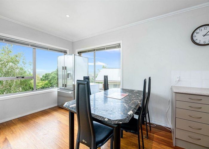  at 3 Chrome Place, Henderson, Waitakere City, Auckland