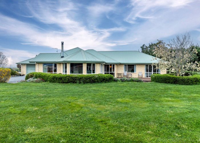  at 1769 Mitcham Road, Mitcham