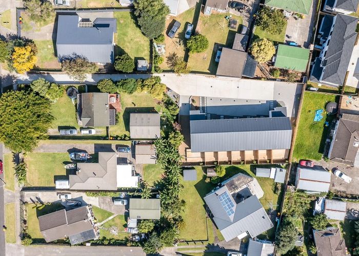  at Lot 1/8 Blanes Road, Weymouth, Manukau City, Auckland