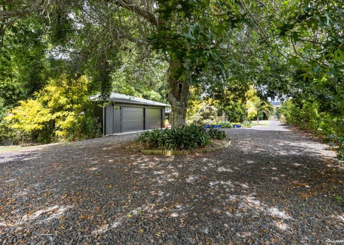  at 51 Howard Road, Orere Point, Manukau City, Auckland