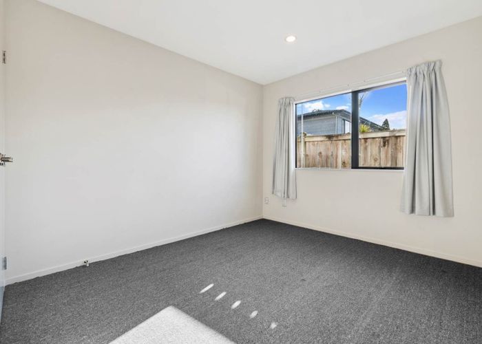  at 2 Sherie Place, Howick, Manukau City, Auckland