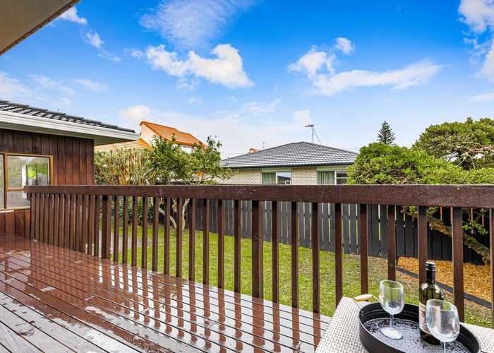  at 1/2 Kokiri Street, Te Atatū South, Auckland