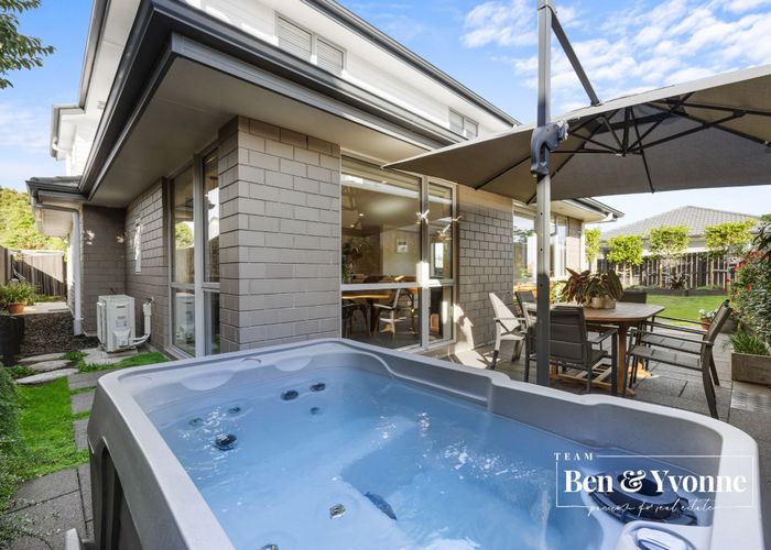  at 90A Barrack Road, Mount Wellington, Auckland City, Auckland