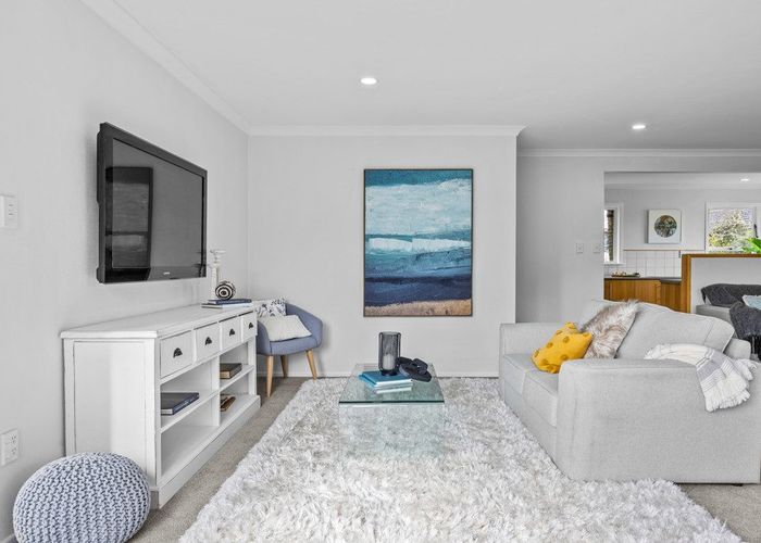  at 51A Reeves Road, Pakuranga Heights, Manukau City, Auckland
