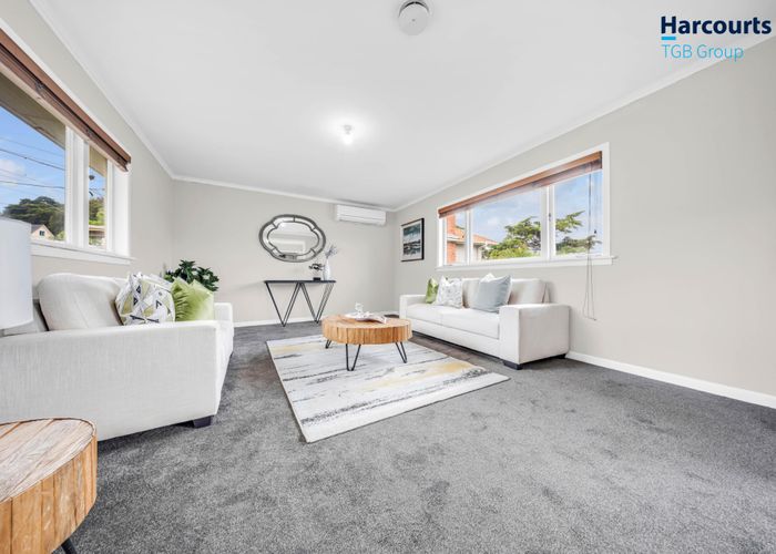  at 19 Hill Road, Hillpark, Auckland