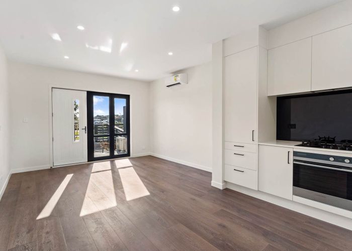  at 38 Long George Drive, Totara Park, Manukau City, Auckland