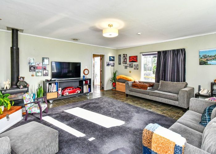  at 795 Te Atatu Road, Te Atatu Peninsula, Waitakere City, Auckland