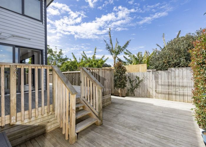  at 9/48 Mays Road, Te Papapa, Auckland