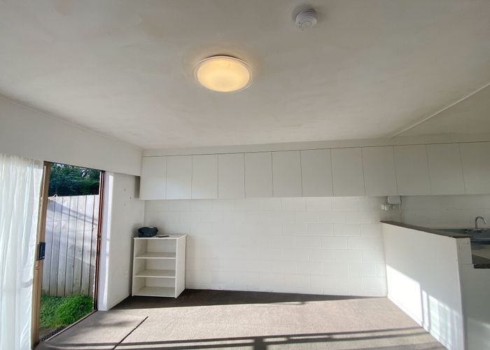  at 1/15 Robson Street, Mount Roskill, Auckland City, Auckland