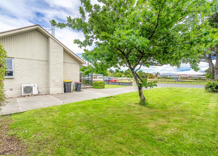  at 29 Frome Street, Clifton, Invercargill