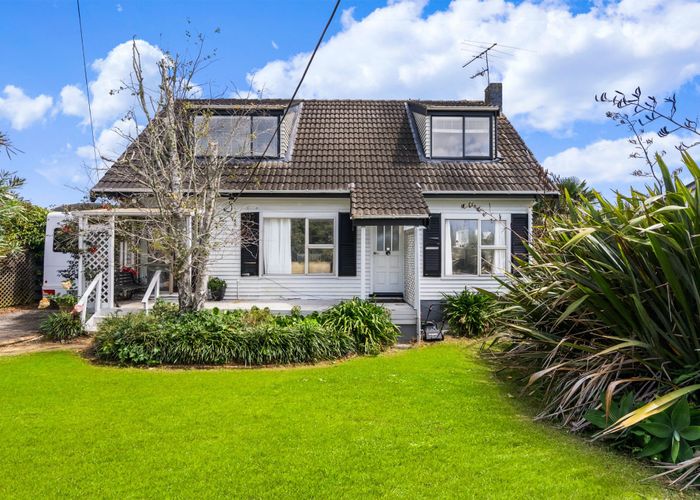  at 74 Forrest Hill Road, Forrest Hill, North Shore City, Auckland