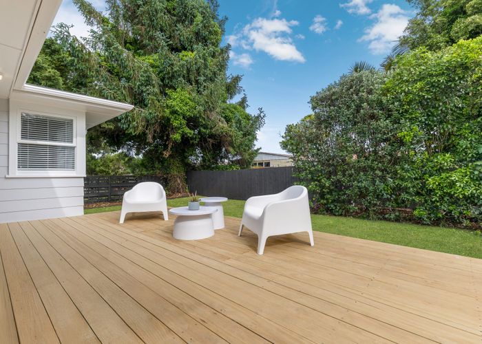  at 11 Burlington Place, Manurewa, Manukau City, Auckland