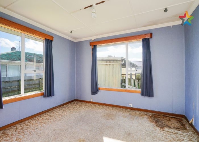 at 156 Kew Road, Kew, Invercargill