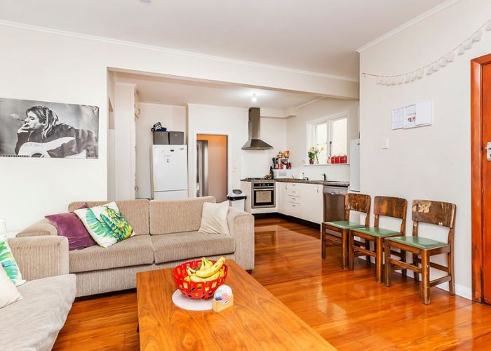  at 77 Pirie Street, Mount Victoria, Wellington